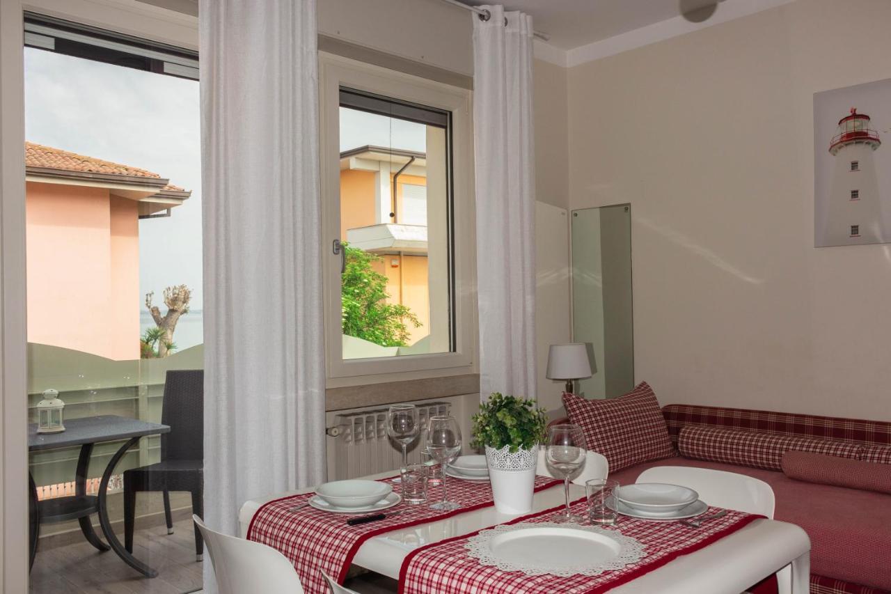 Monica Appartamenti Sirmione Exterior photo